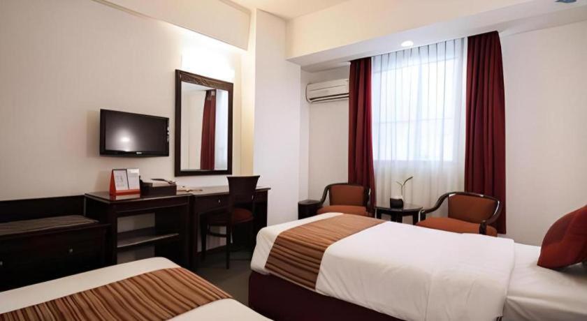 Sofyan Hotel Cut Meutia Jakarta Exterior photo